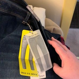 NWT 1822 denim skinny jeans size 24w